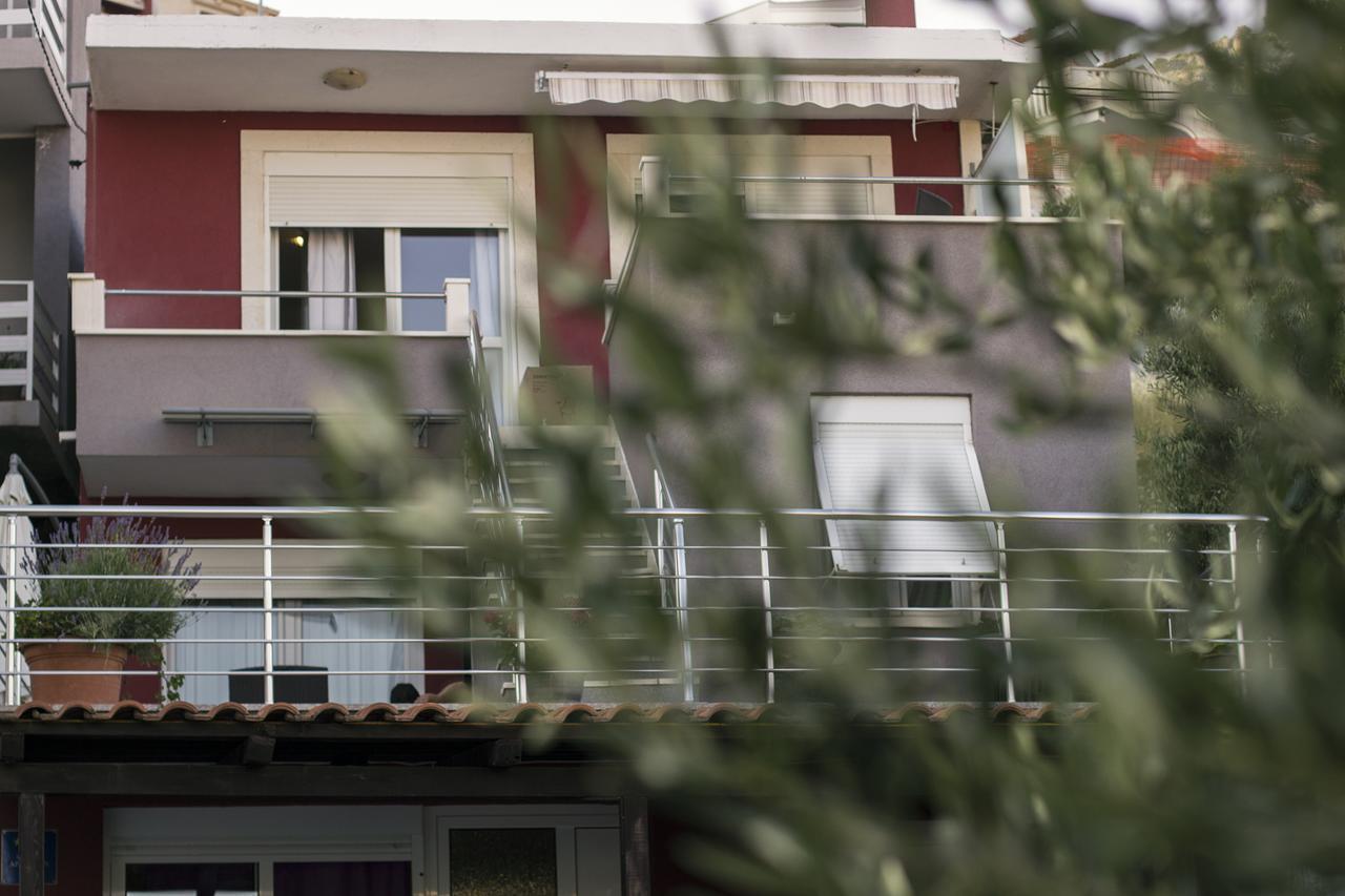 Apartments Hajdi Дуче Экстерьер фото